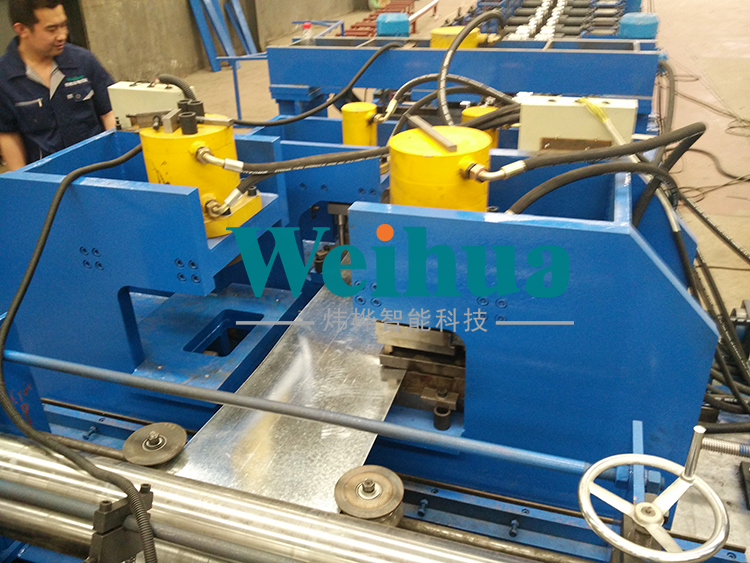 槽式電纜橋架成型設(shè)備 槽式電纜橋架成型設(shè)備