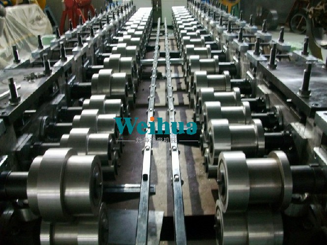 輕型貨架自動生產線 conew_img_6040.jpg