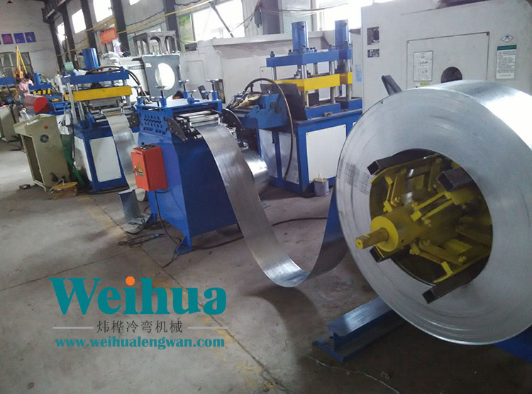 照明箱生產(chǎn)設(shè)備 IMG_20150624_080313.jpg